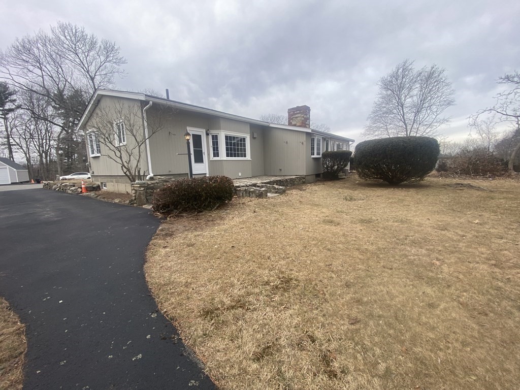 65 Century Road Weymouth, MA 02190 - Photo 8 of 25 Gallery Image 8