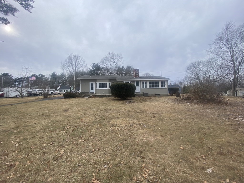 65 Century Road Weymouth, MA 02190 - Photo 9 of 25 Gallery Image 9