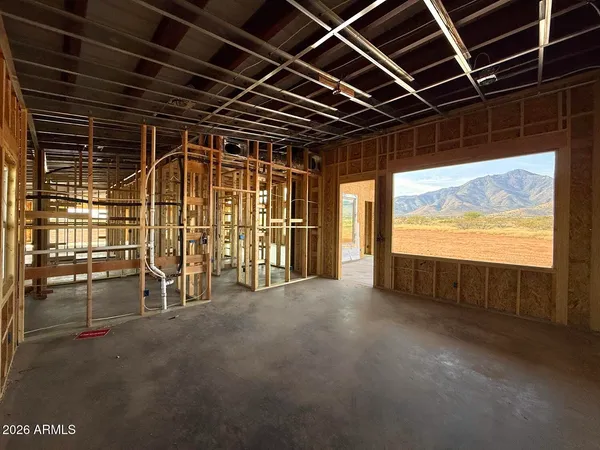 $585,000 | 6553 East La Pradera Lane, Hereford, AZ 85615