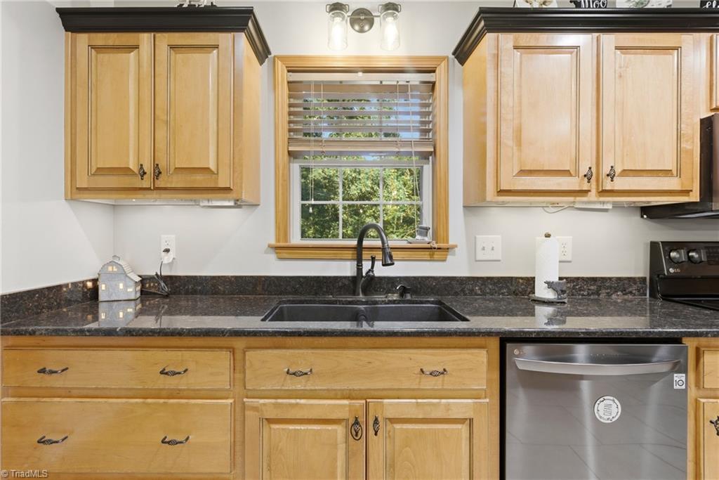 3130 Acorn Ridge Franklinville, NC 27248 - Photo 15 of 47