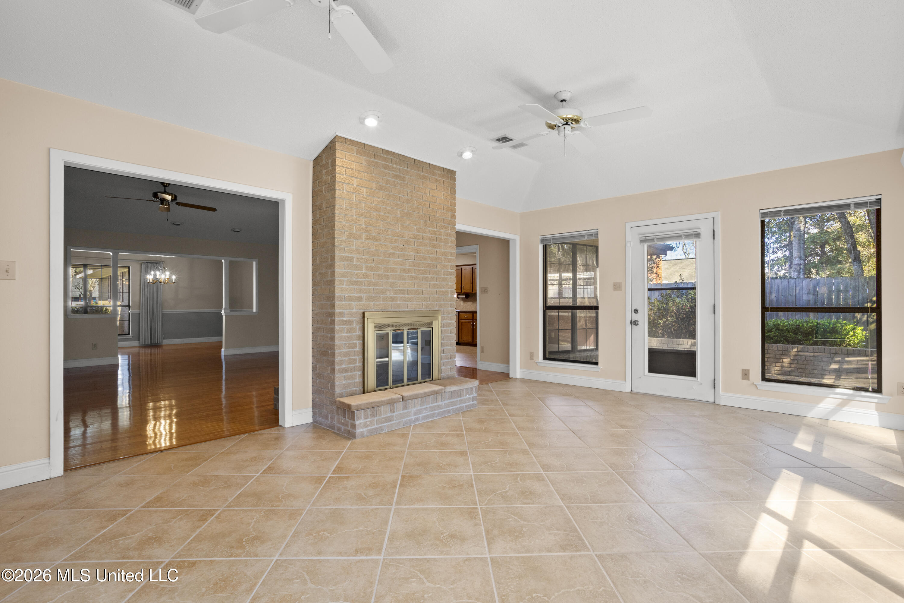 1034 Conley Circle Ocean Springs, MS 39564 - Photo 15 of 46 0015
