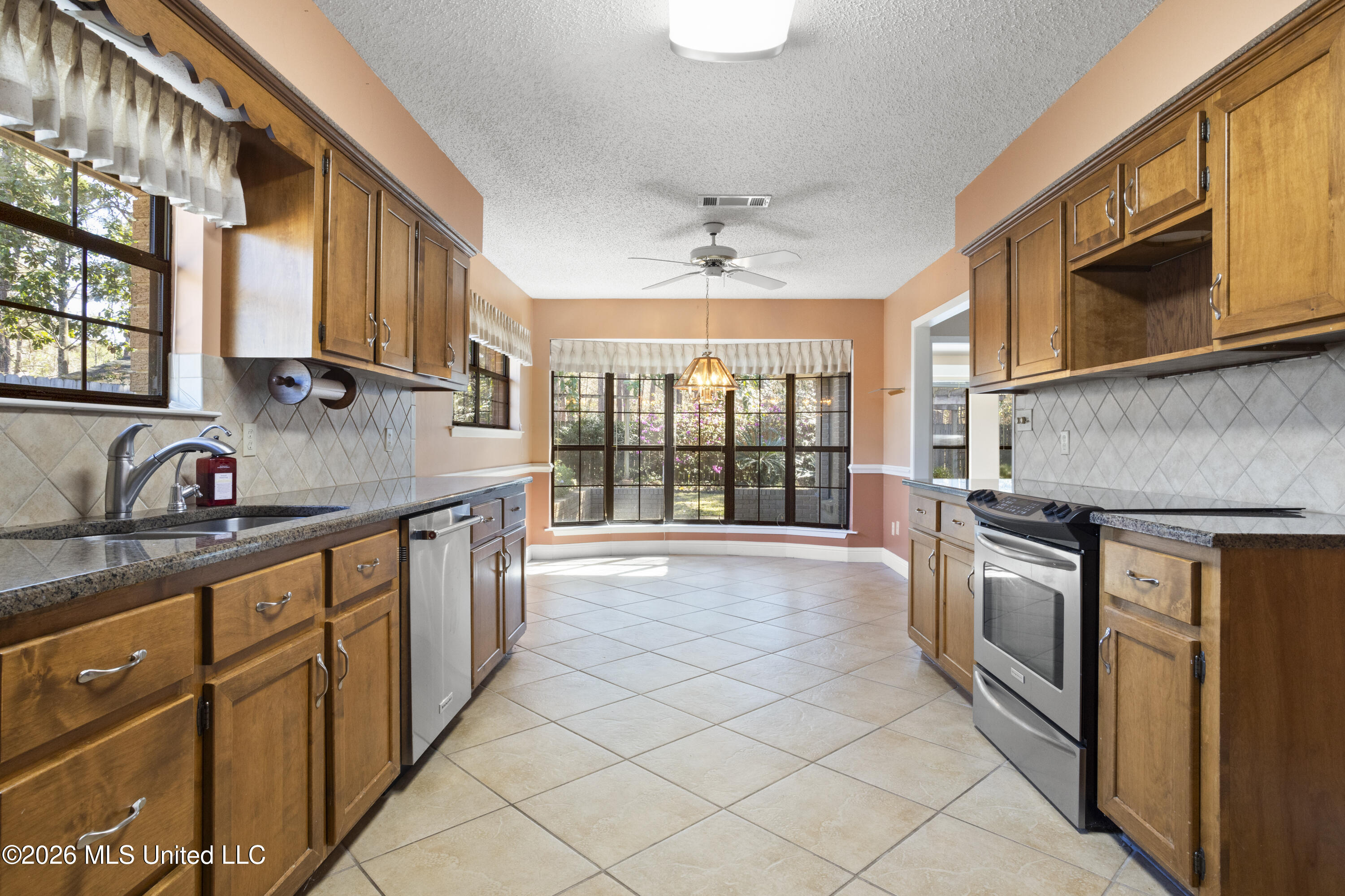 1034 Conley Circle Ocean Springs, MS 39564 - Photo 19 of 46 0019