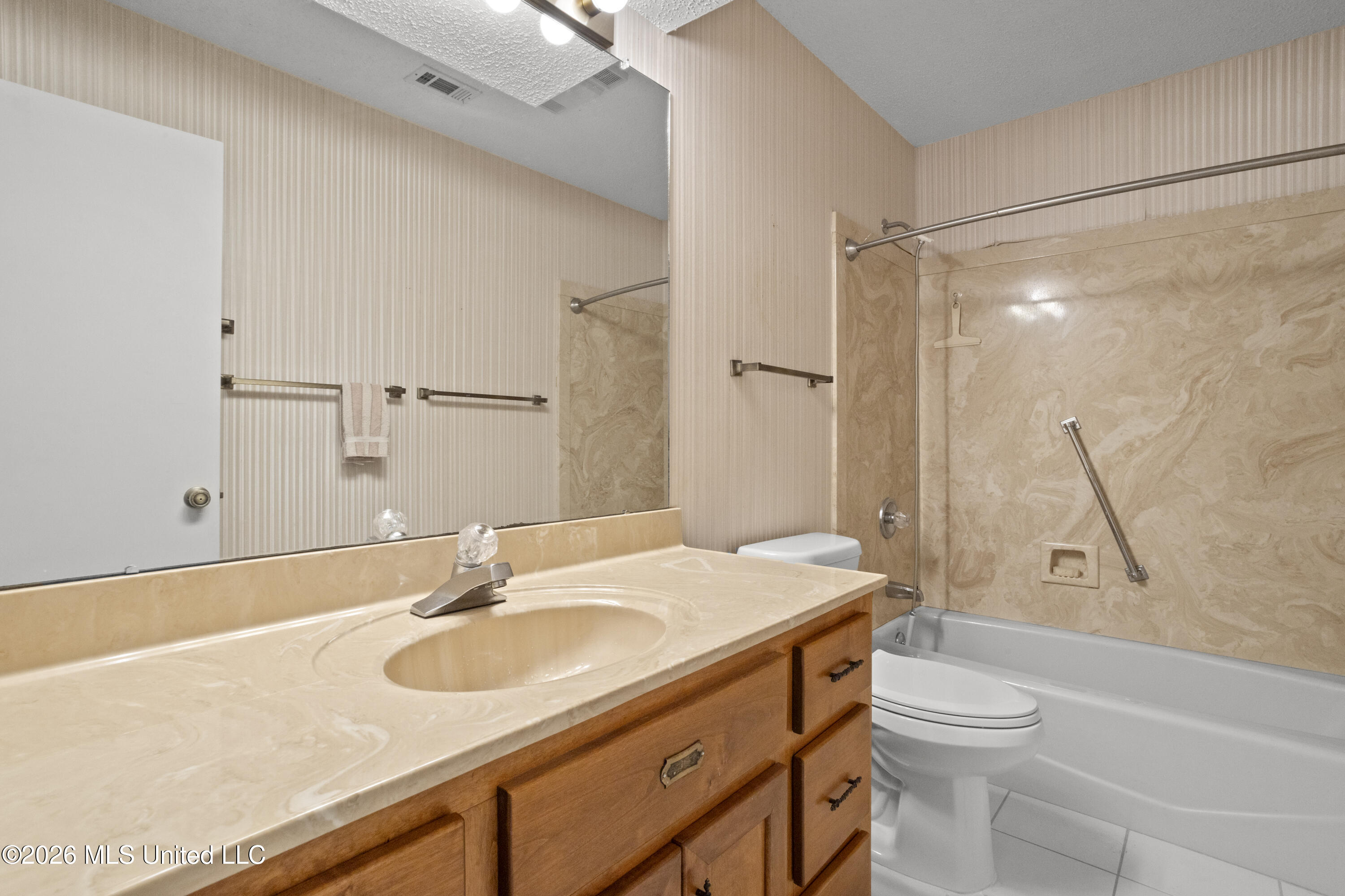 1034 Conley Circle Ocean Springs, MS 39564 - Photo 35 of 46 0035