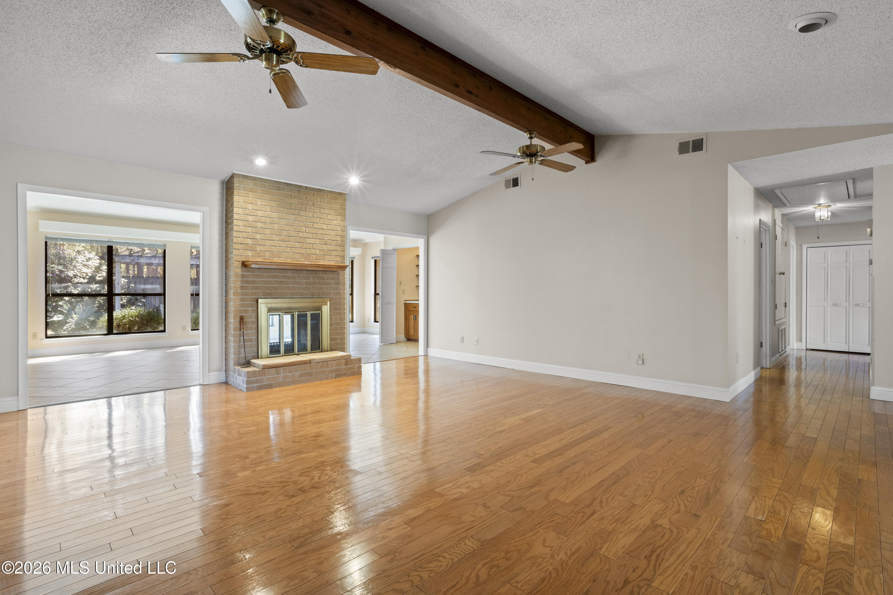 1034 Conley Circle Ocean Springs, MS 39564 - Photo 8 of 46 0008
