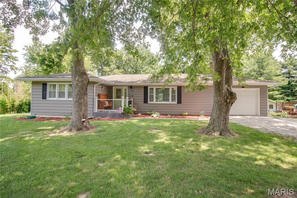 6607 Wenzel Road Alton, IL 62002 - Photo 1 of 55 Gallery Image 1