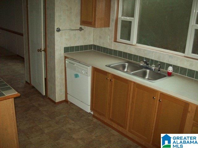 2495 Elvester Road Warrior, AL 35180 - Photo 11 of 27