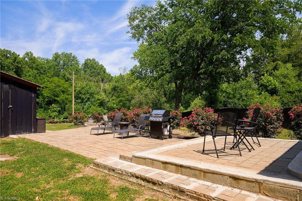 268 Walnut Grove Road Lexington, NC 27292 - Photo 3 of 26