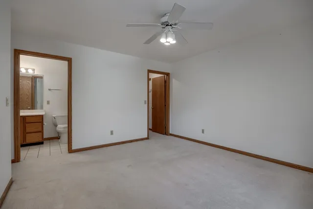 $479,900 | 850 North Perry Parkway, Oregon, WI 53575