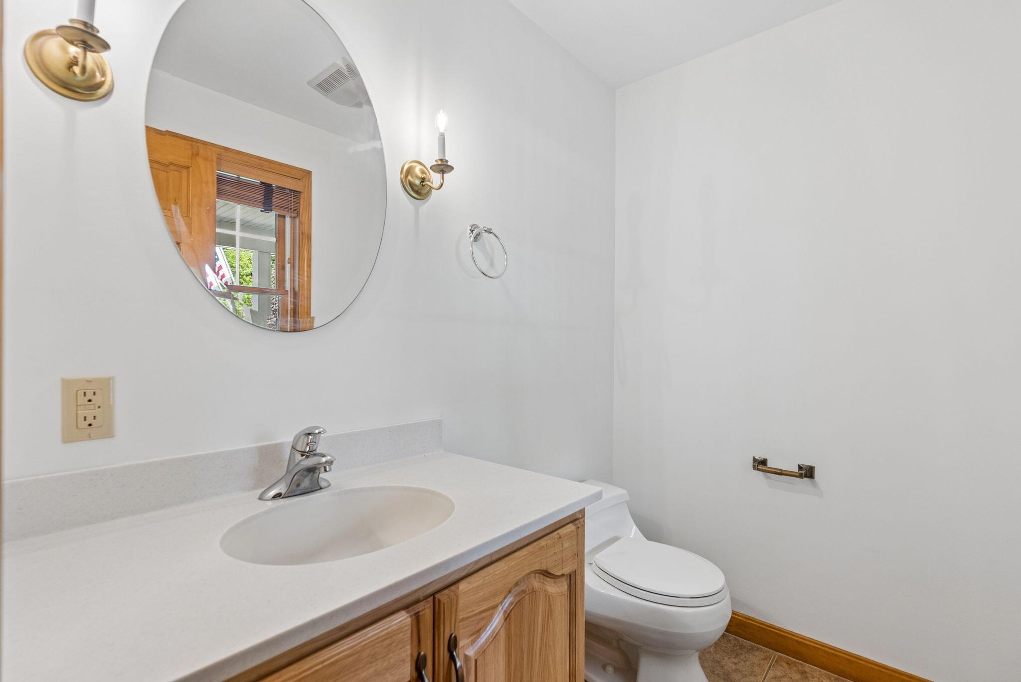 8 Whitney Way Topsham, ME 04086 - Photo 18 of 46 8 Whitney 35_DSC04699