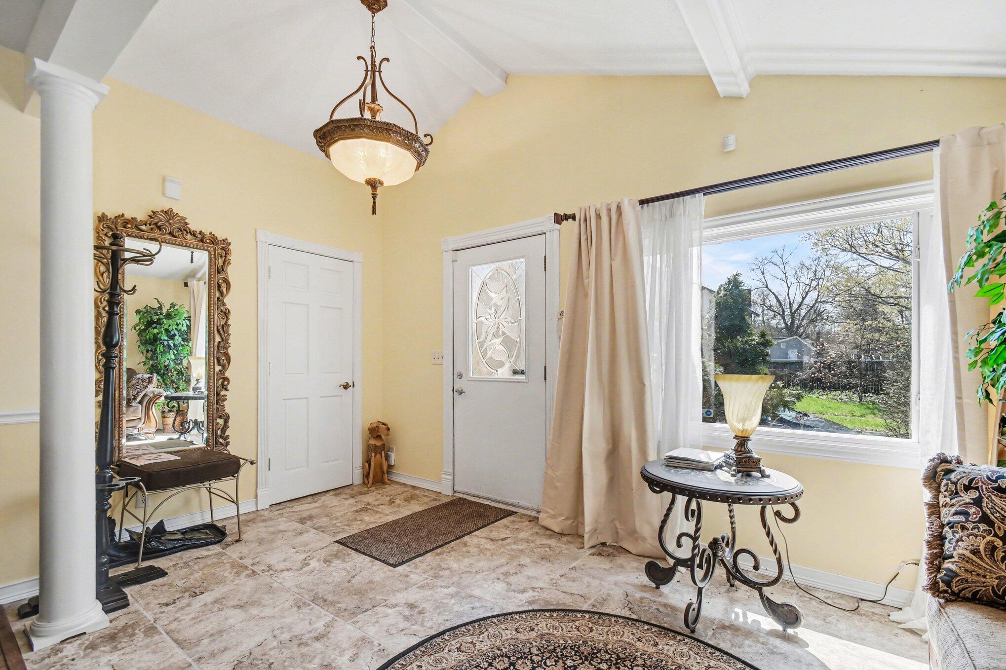 739 Maple Street Niles, MI 49120 - Photo 6 of 29 006_file_7202