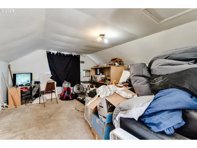 $449,000 | 39128 Dexter Road, Dexter, OR 97431