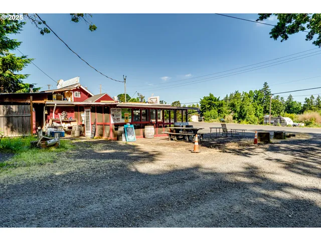 $449,000 | 39128 Dexter Road, Dexter, OR 97431