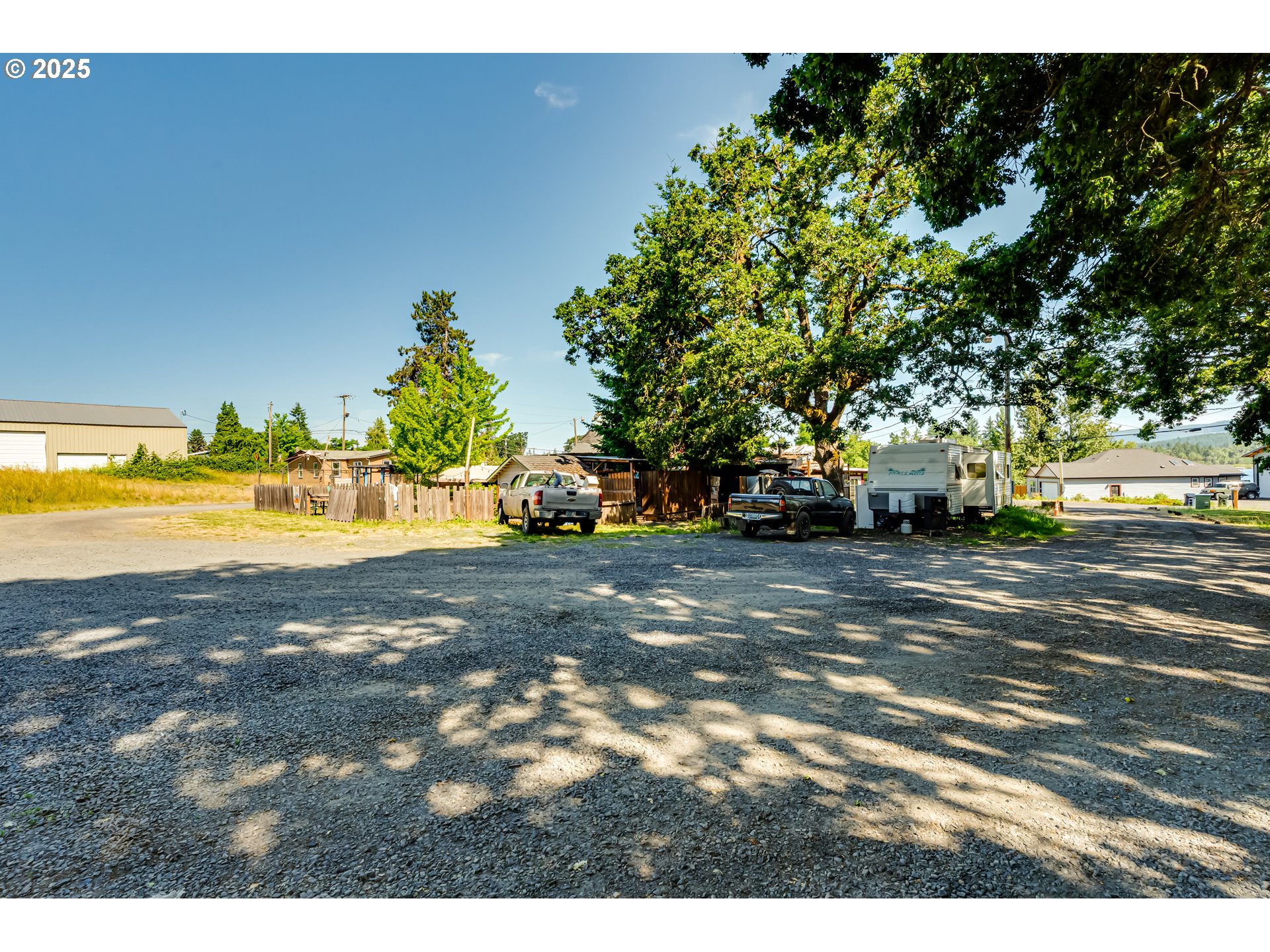 39128 Dexter Road Dexter, OR 97431 - Photo 32 of 35