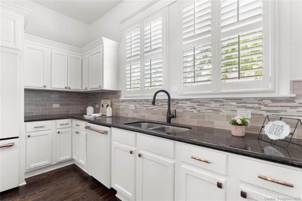 507 Iris Street Lake Charles, LA 70601 - Photo 14 of 47