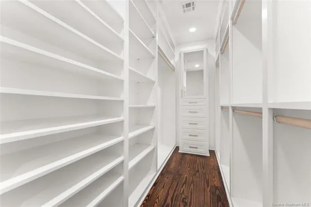 $339,900 | 507 Iris Street, Lake Charles, LA 70601