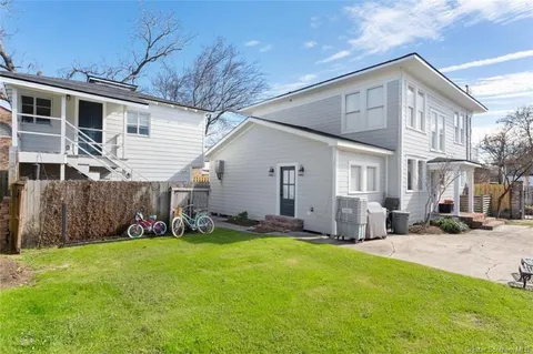 $339,900 | 507 Iris Street, Lake Charles, LA 70601