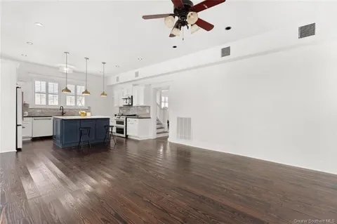 $339,900 | 507 Iris Street, Lake Charles, LA 70601