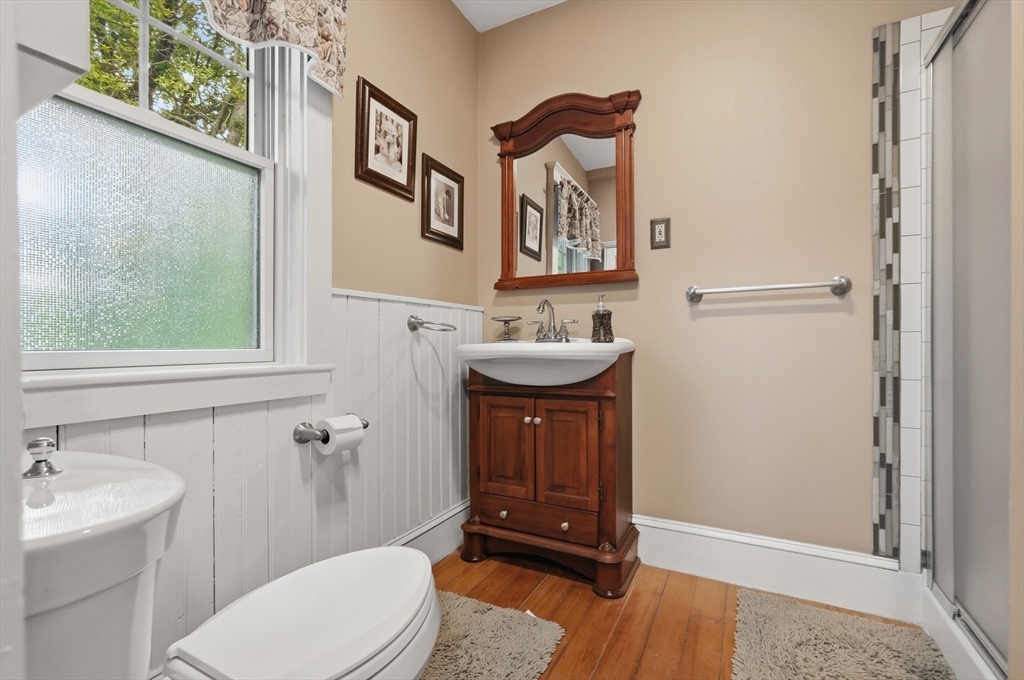 602 Old County Road Westport, MA 02790 - Photo 33 of 38