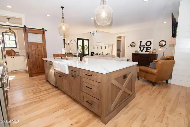 $956,854 | 77 Sand Hill Road, Greenfield, NY 12833