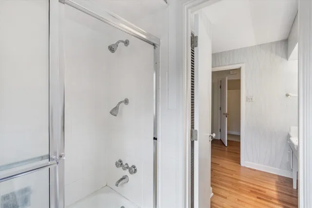 a bathroom with a bathtub