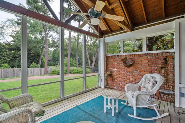 $659,000 | 2236 Cross Drive, Memphis, TN 38112