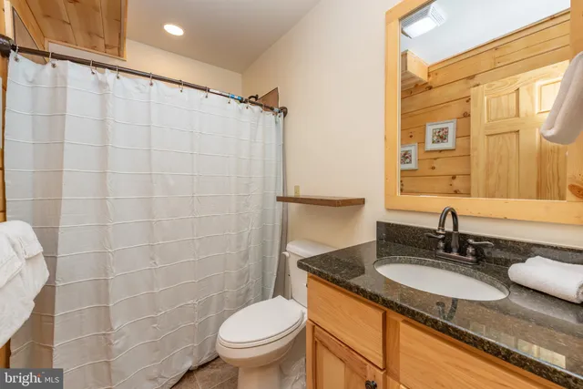 $1,100,000 | 37 Ridgeline Trail, McHenry, MD 21541