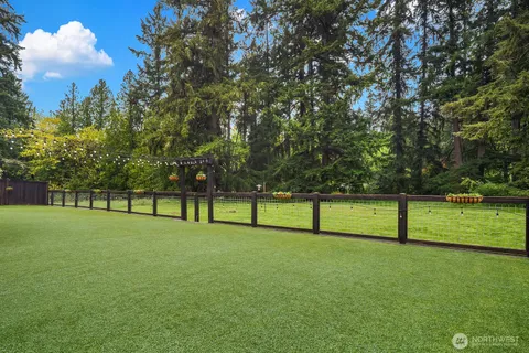 $2,628,000 | 21298 Southeast 25th Street, Sammamish, WA 98075