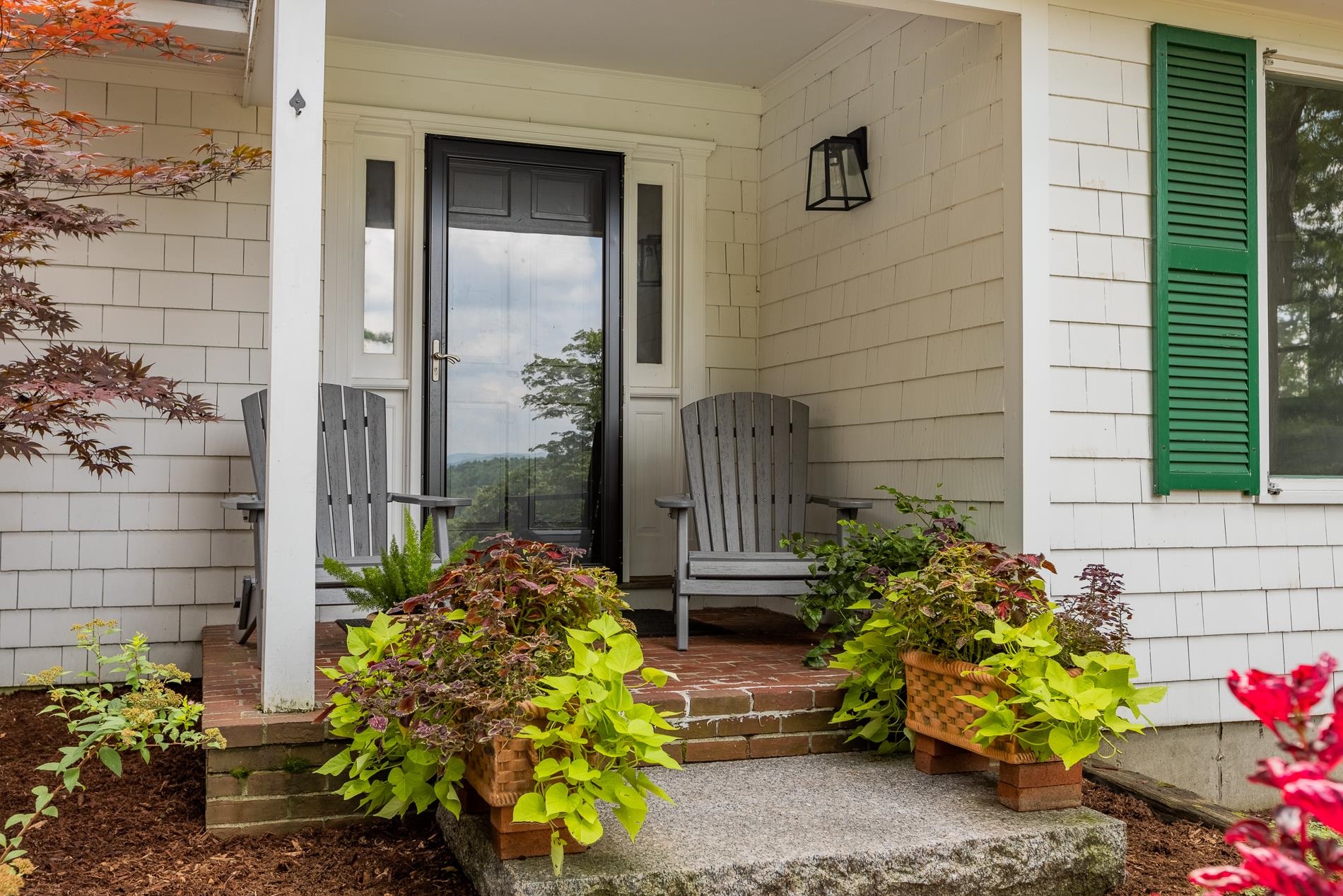52 Oak Ridge Road Lebanon, NH 03784 - Photo 2 of 38 Gallery Image 2