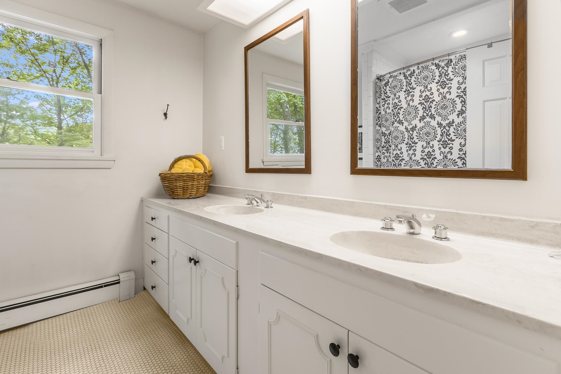 52 Oak Ridge Road Lebanon, NH 03784 - Photo 22 of 38 Gallery Image 22