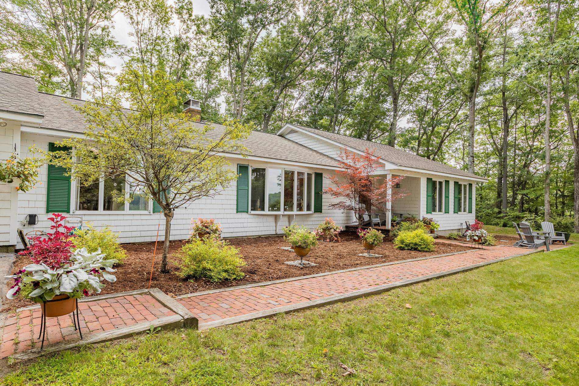 52 Oak Ridge Road Lebanon, NH 03784 - Photo 29 of 38 Gallery Image 29
