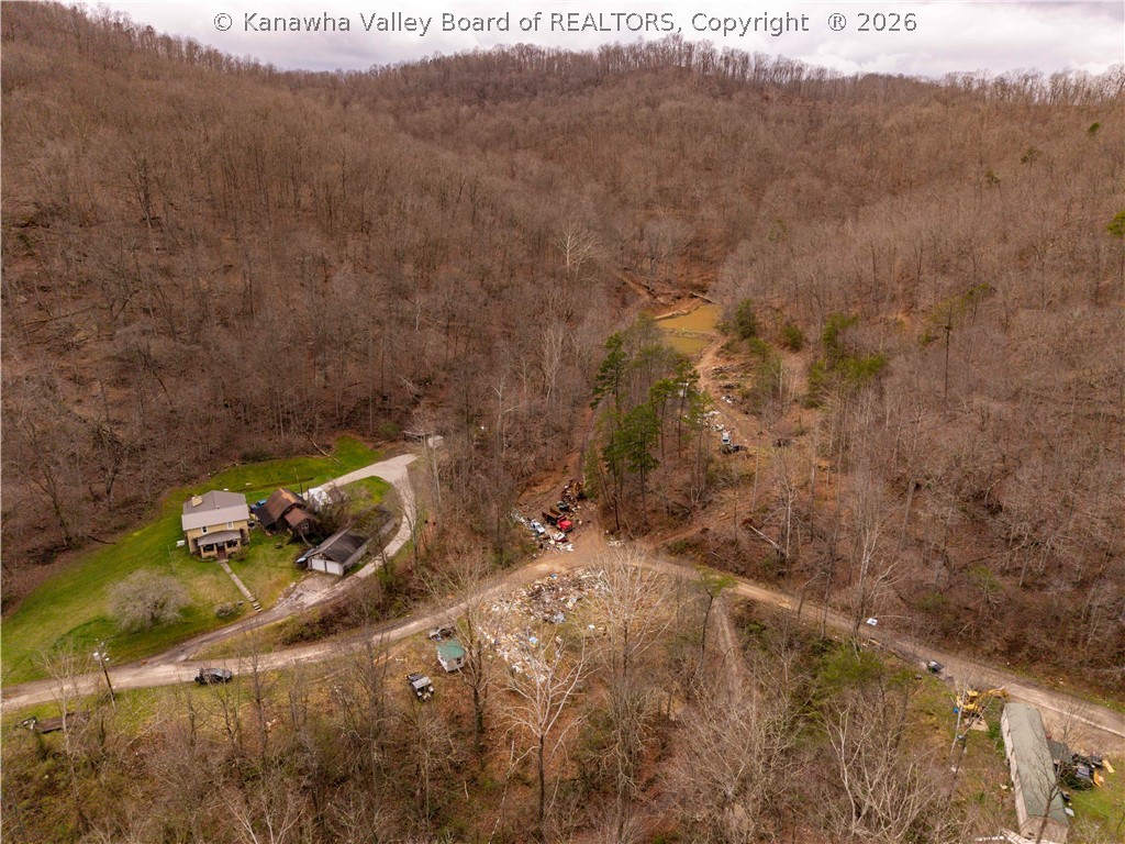 681 Givens Park Road Elkview, WV 25071 - Photo 7 of 22 Gallery Image 7