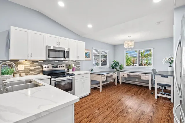 $950,000 | 75-6222 Ho'okūkū Moho Place, Kailua-Kona, HI 96740