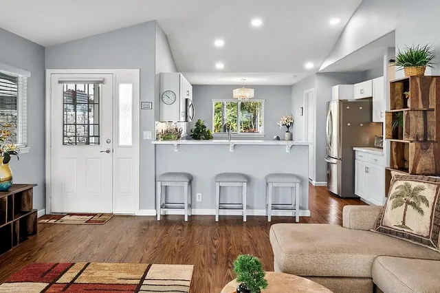 $950,000 | 75-6222 Ho'okūkū Moho Place, Kailua-Kona, HI 96740