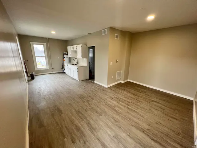 $239,900 | 515 East North A Street, Gas City, IN 46933