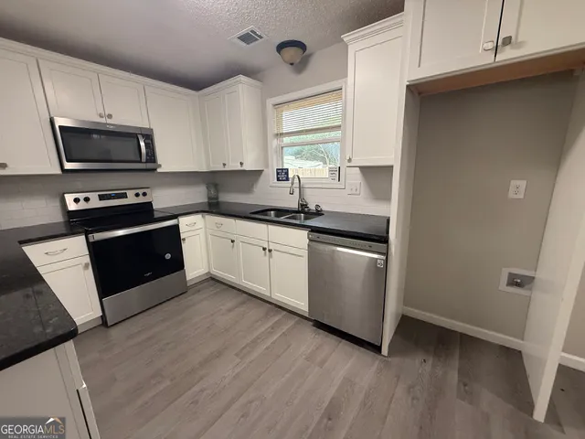 $219,000 | 1418 Parkway Drive, Perry, GA 31069