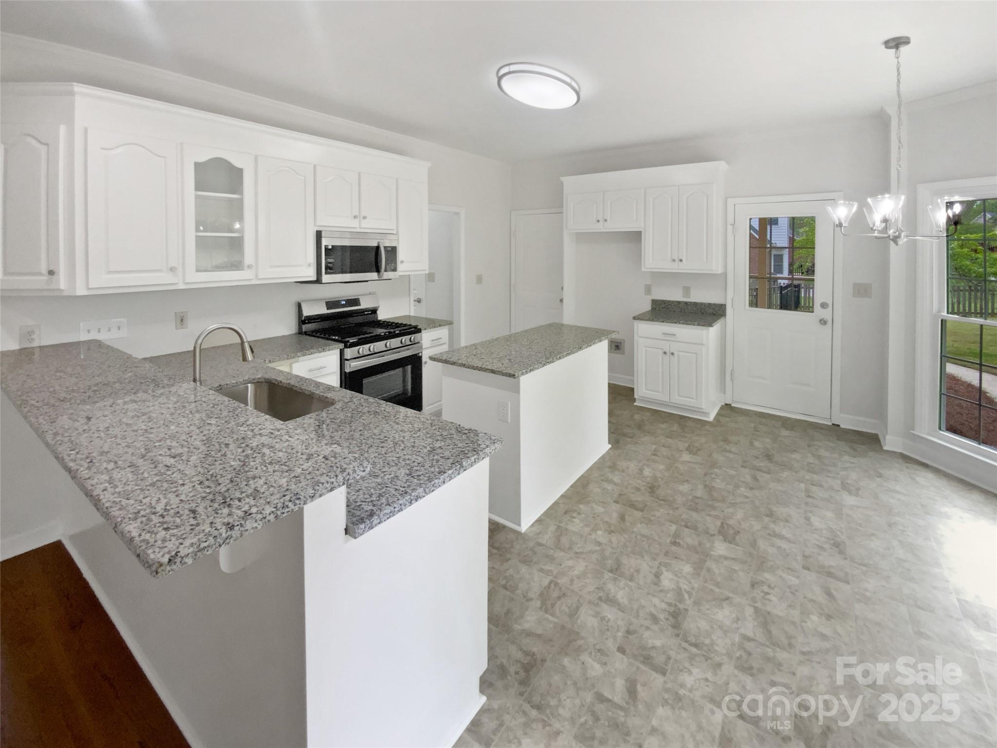 1121 Setter Lane Concord, NC 28025 - Photo 8 of 27