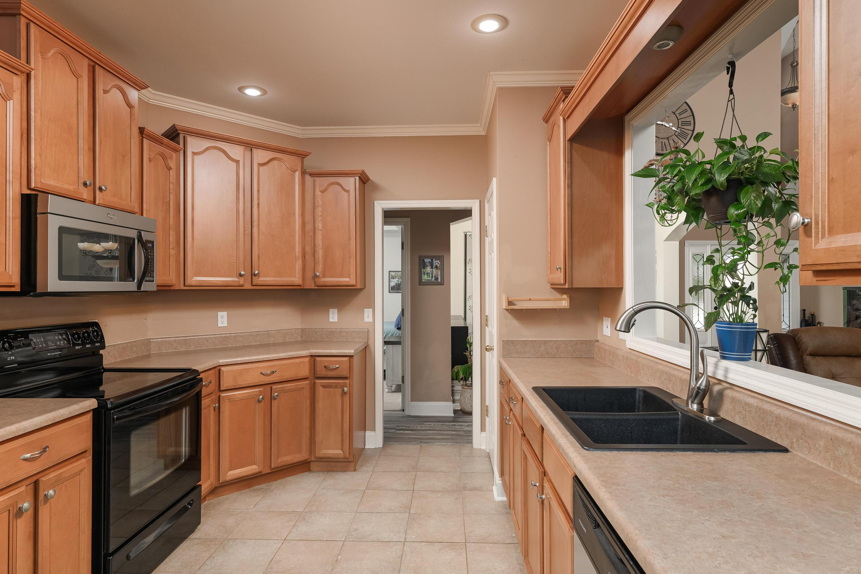 122 Mapleton Ridge Drive Northwest, Unit 76 Cleveland, TN 37312 - Photo 1 of 22 4