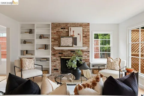 $995,000 | 31 Harbord Court, Oakland, CA 94618