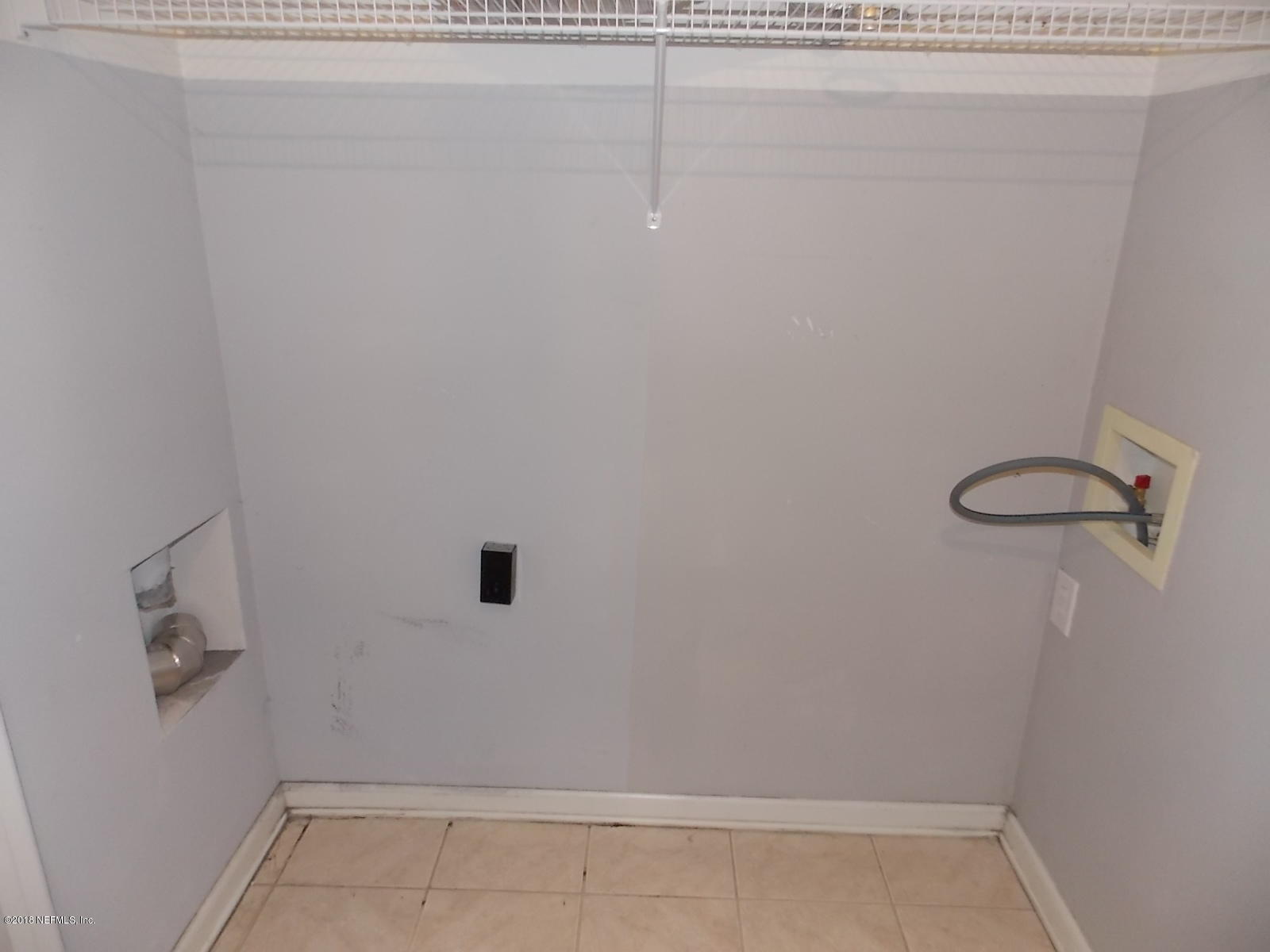 10550 Baymeadows Road, Unit 125 Jacksonville, FL 32256 - Photo 15 of 22 Laundry - W & D Available