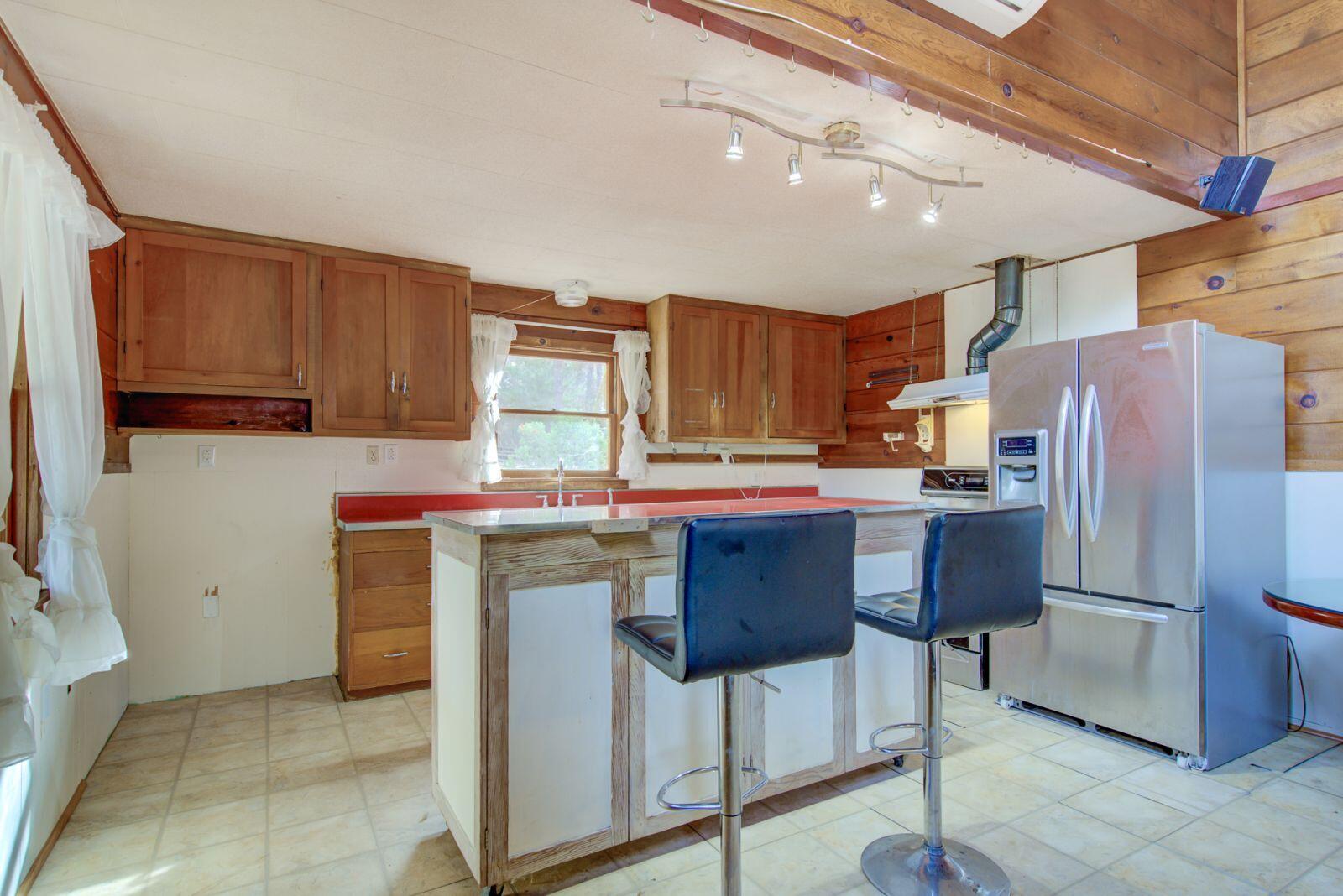 441 Creekside Road Hyampom, CA 96046 - Photo 7 of 48 cs7