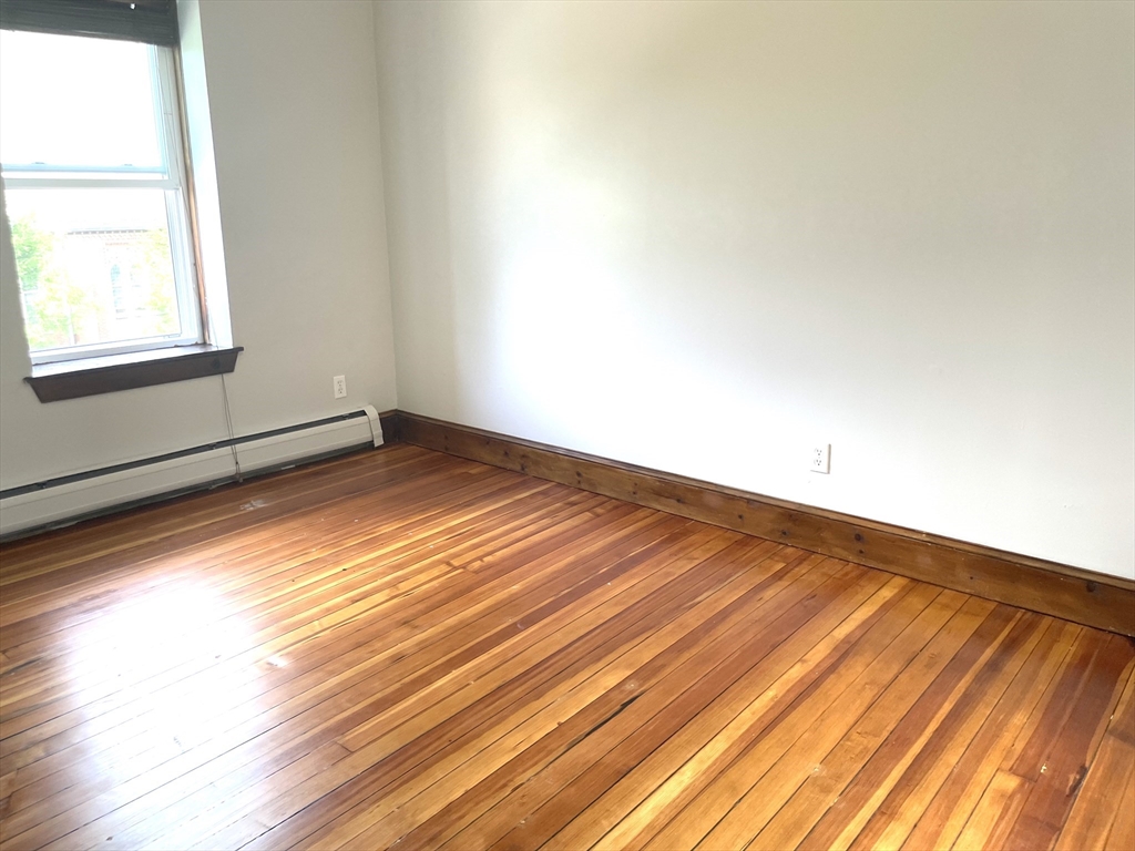 28 Montebello Road, Unit 2 Boston, MA 02130 - Photo 8 of 26