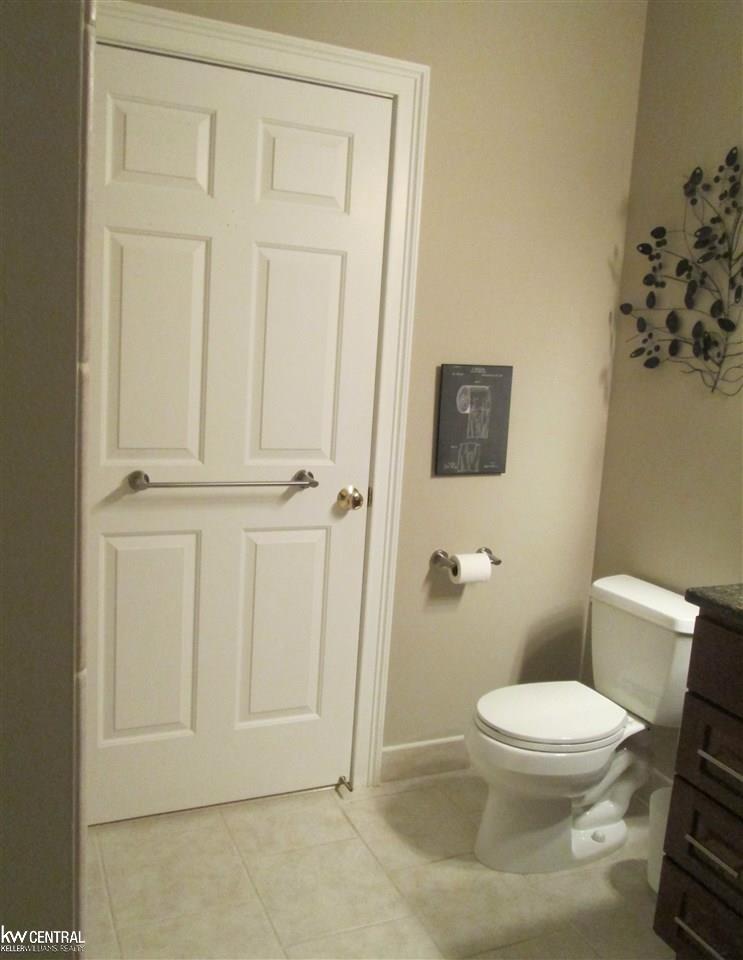 39204 Hayes Road Clinton Township, MI 48038 - Photo 28 of 43 50039091-29.JPG
