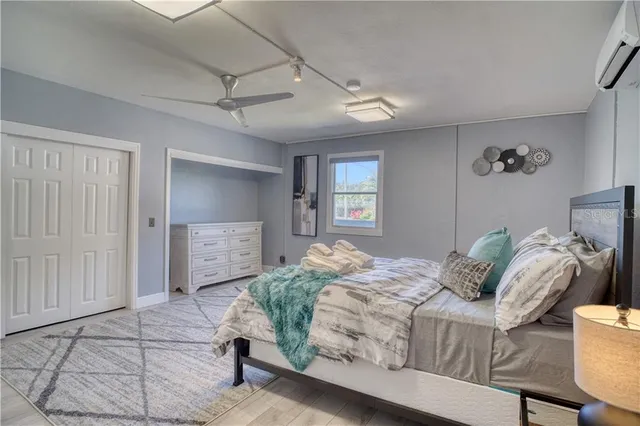 $6,000 | Undisclosed Address, St. Pete Beach, FL 33706