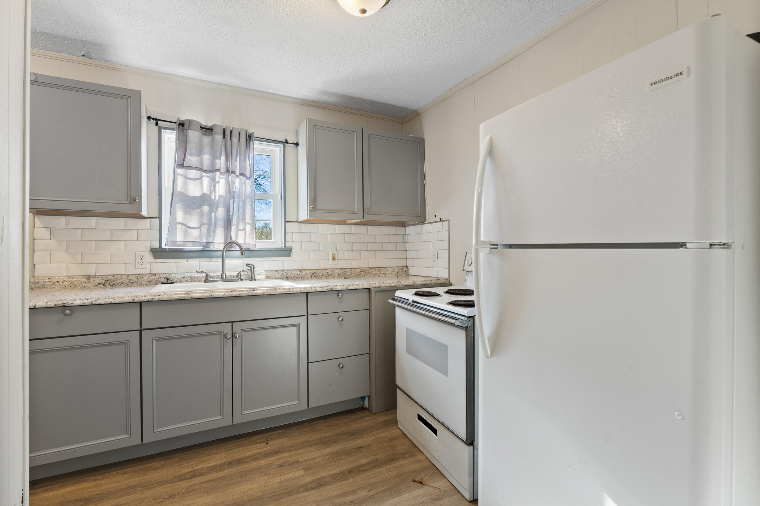 2004 Wilson Street Chattanooga, TN 37406 - Photo 6 of 18 dsc02340