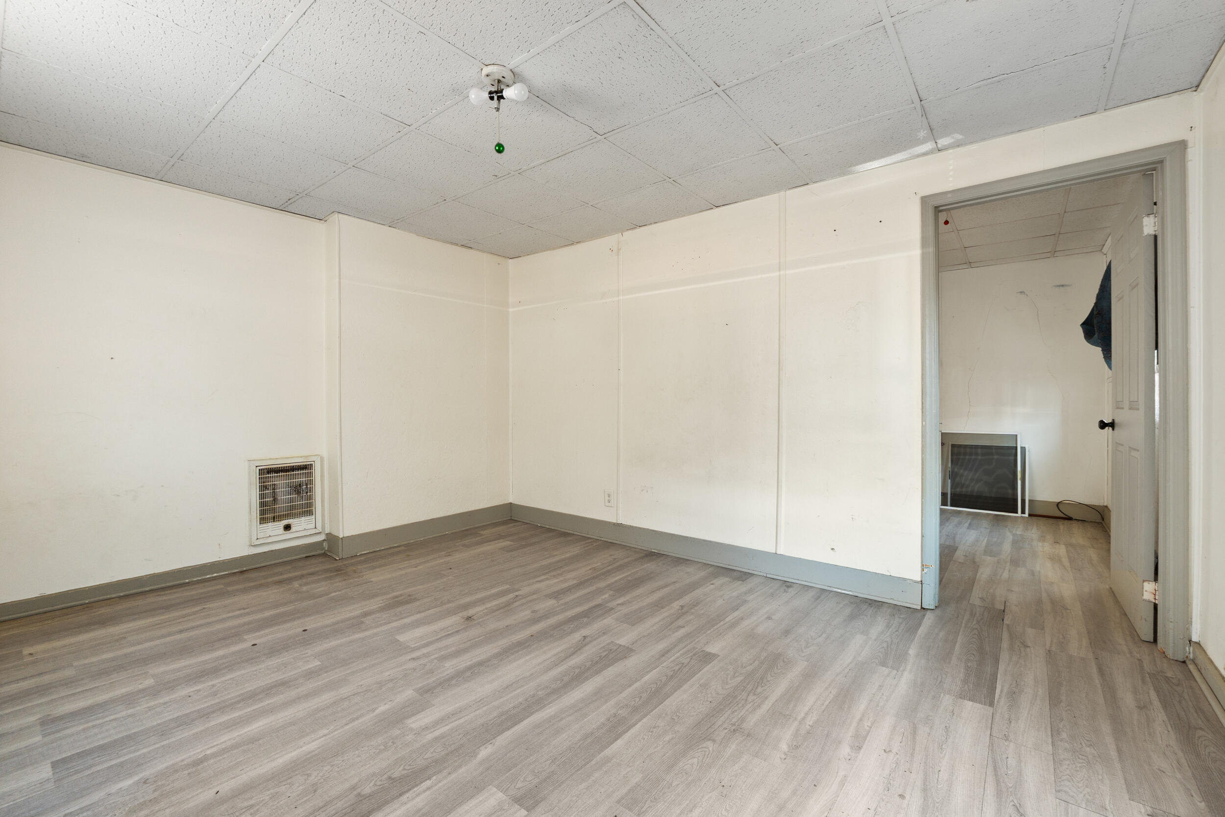 2004 Wilson Street Chattanooga, TN 37406 - Photo 8 of 18 dsc02365