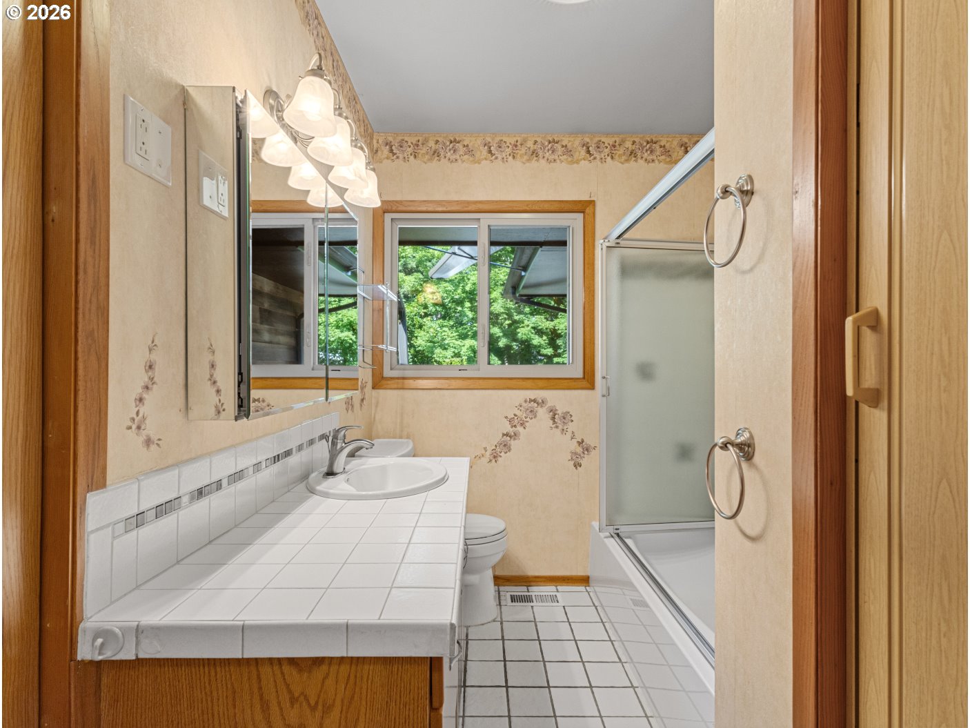 3123 Southeast 129th Avenue Portland, OR 97236 - Photo 16 of 35