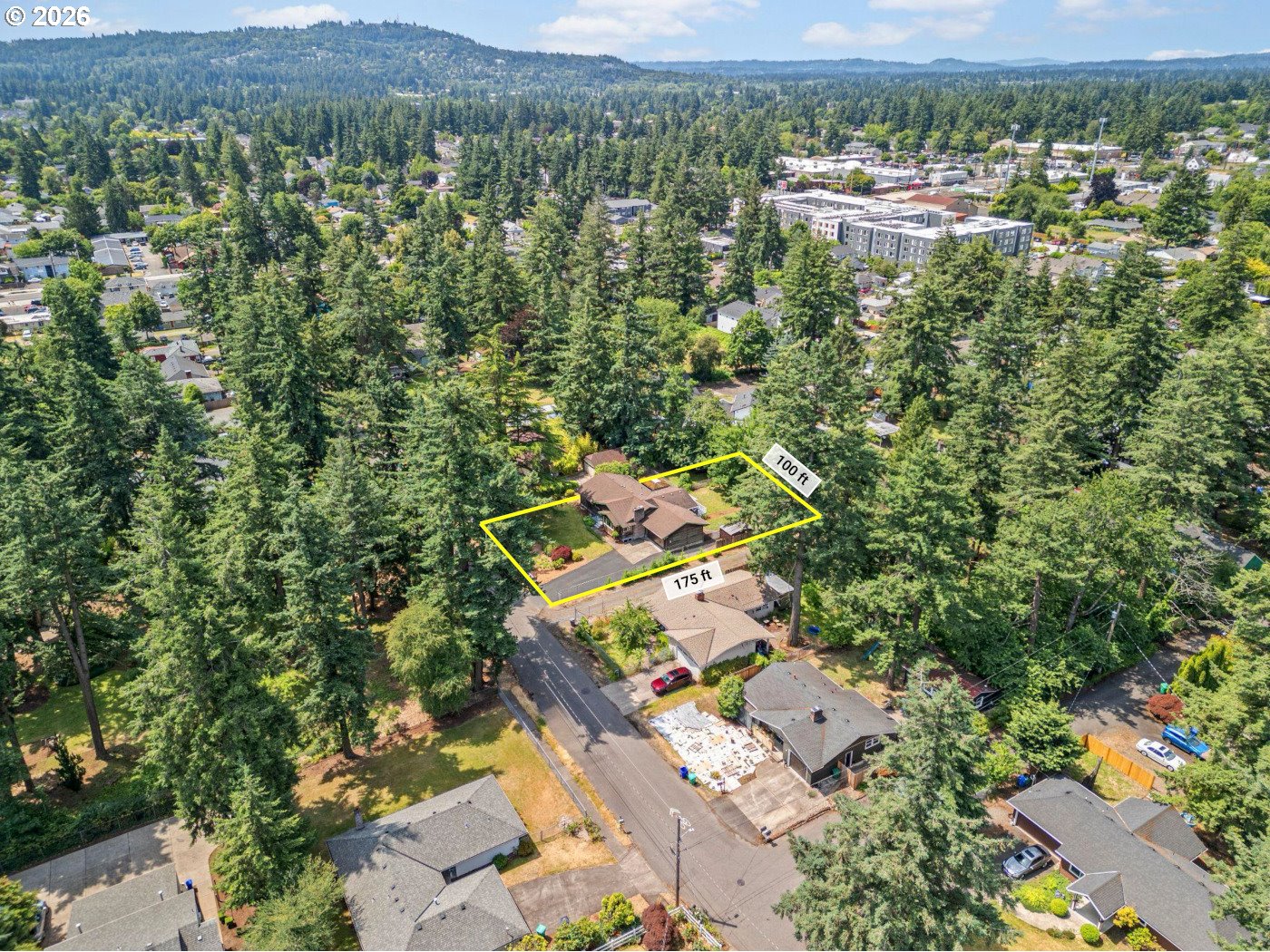 3123 Southeast 129th Avenue Portland, OR 97236 - Photo 4 of 35