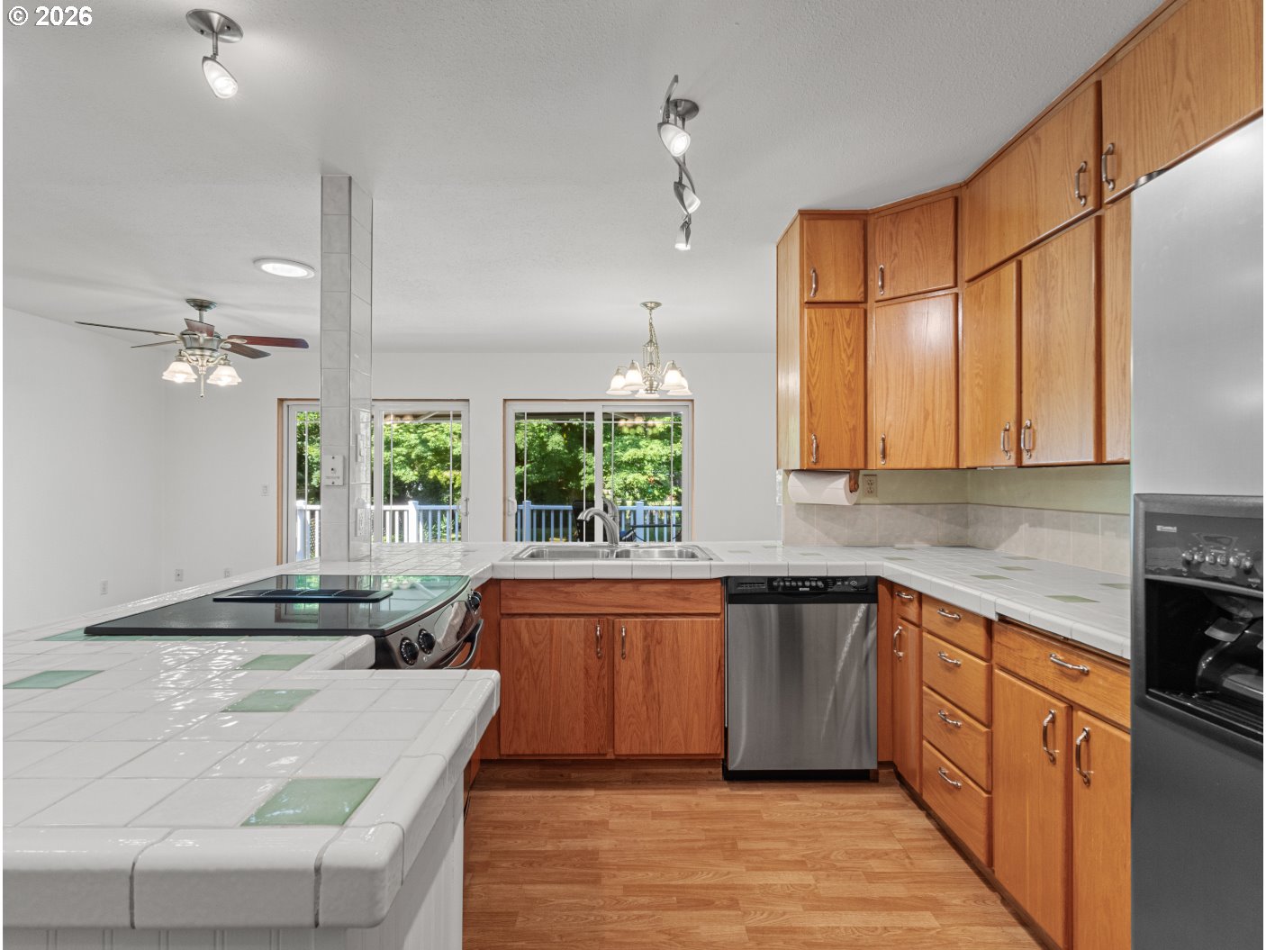 3123 Southeast 129th Avenue Portland, OR 97236 - Photo 10 of 35