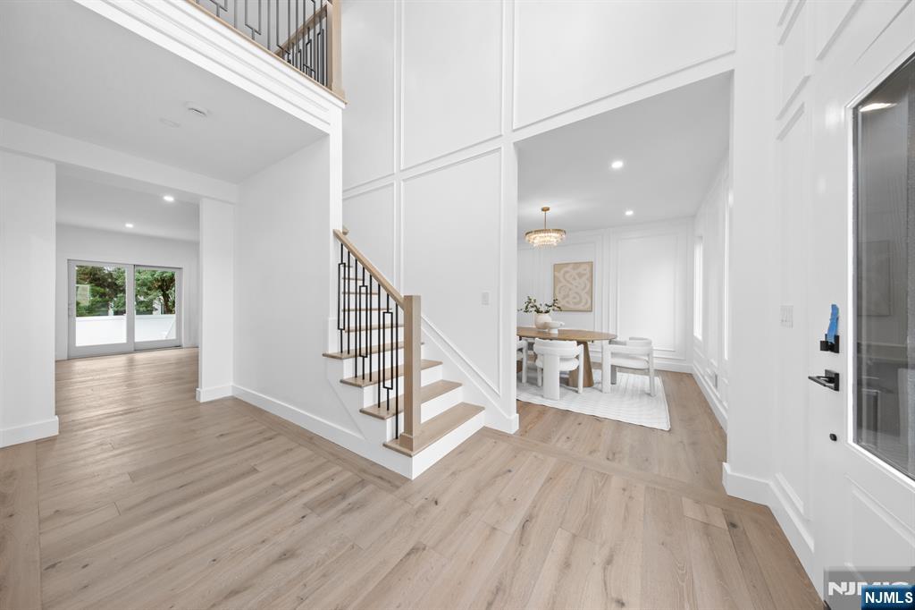 31-02 Gentner Road Fair Lawn, NJ 07410 - Photo 2 of 44