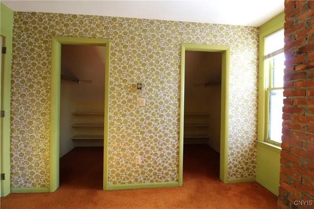 $269,500 | 34 Proctor Boulevard, Utica, NY 13501